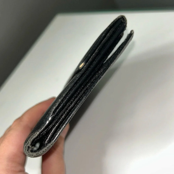 Prada Black Saffiano Leather Wallet (missing clamp) - Picture 14 of 15